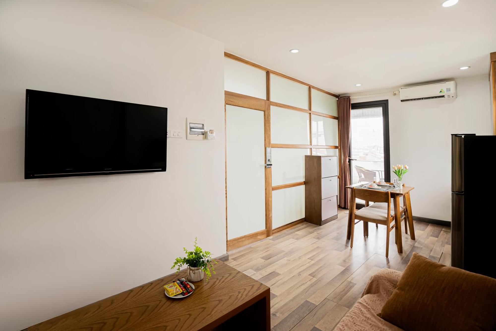 22Housing Hotel & Residence 60 Linh Lang Hanoi Exterior foto