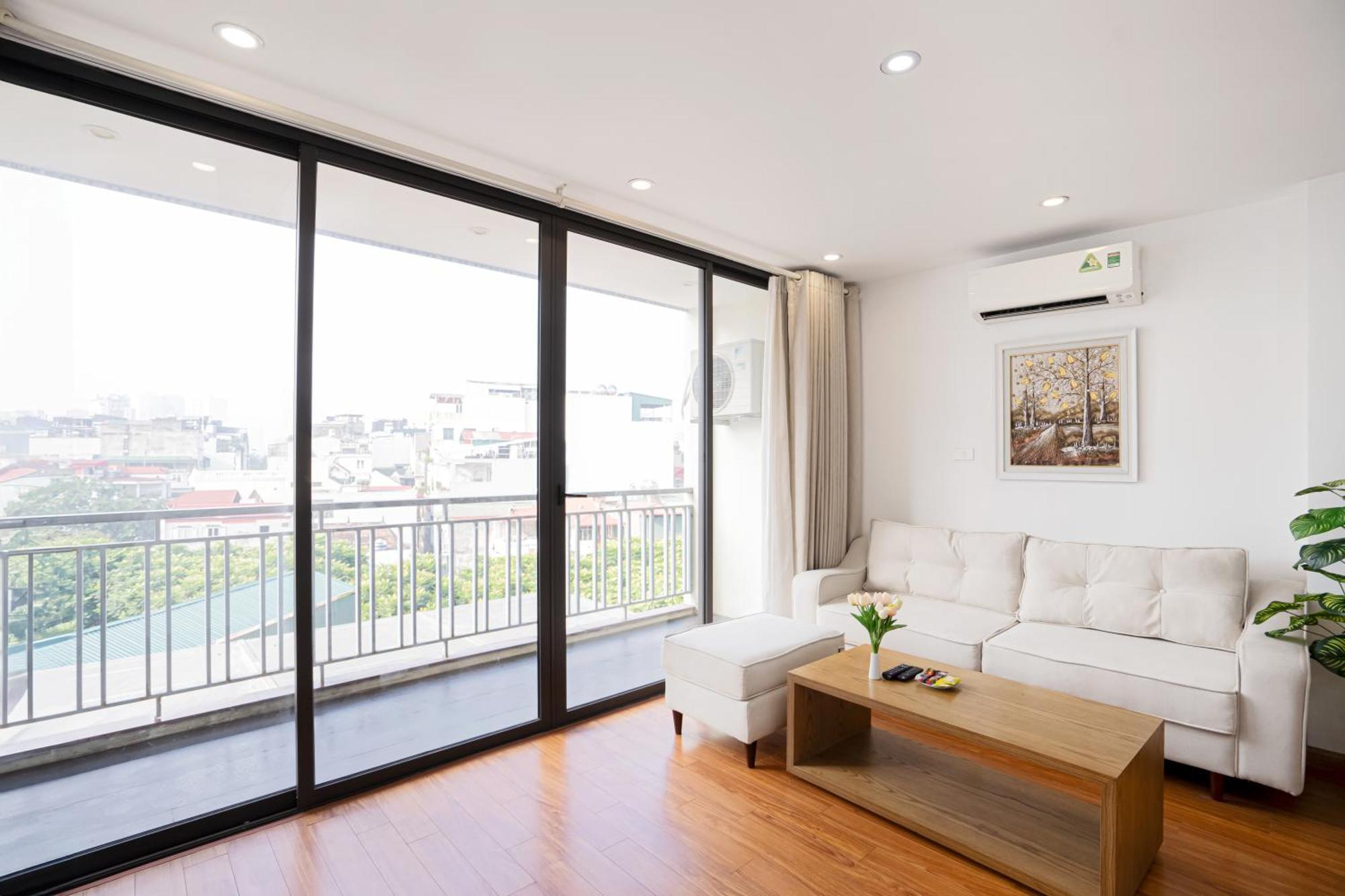 22Housing Hotel & Residence 60 Linh Lang Hanoi Exterior foto